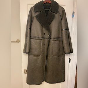 ZARA shearling coat, reversible, size M-L, chocolate brown, NEVER WORN